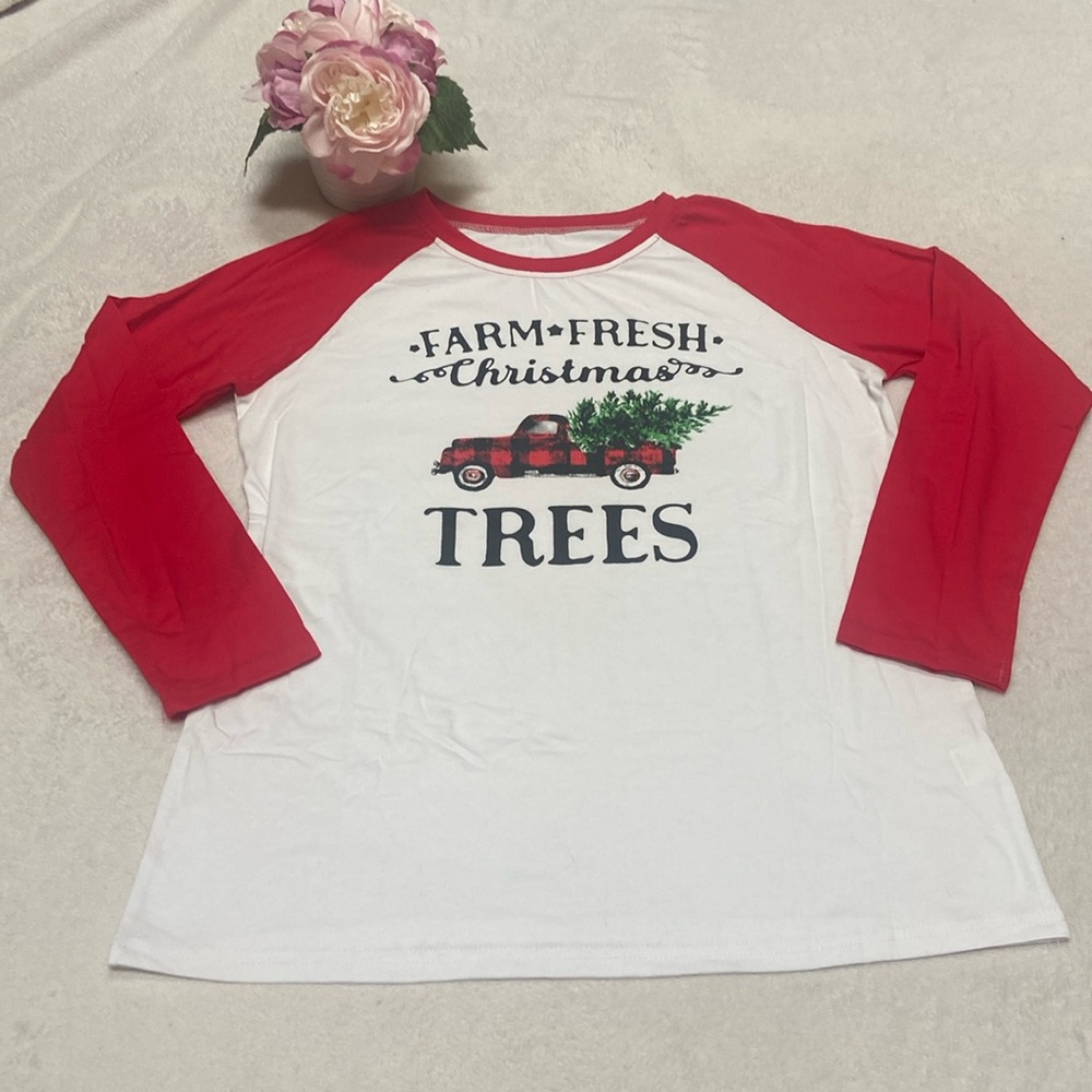 NWOT Holiday Shirt Farm Fresh Christmas Trees Christmas Shirt Size M